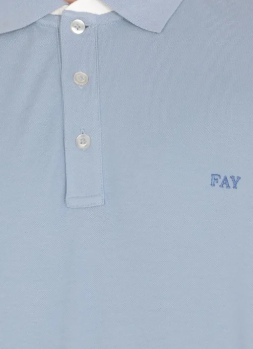 Polo con logo